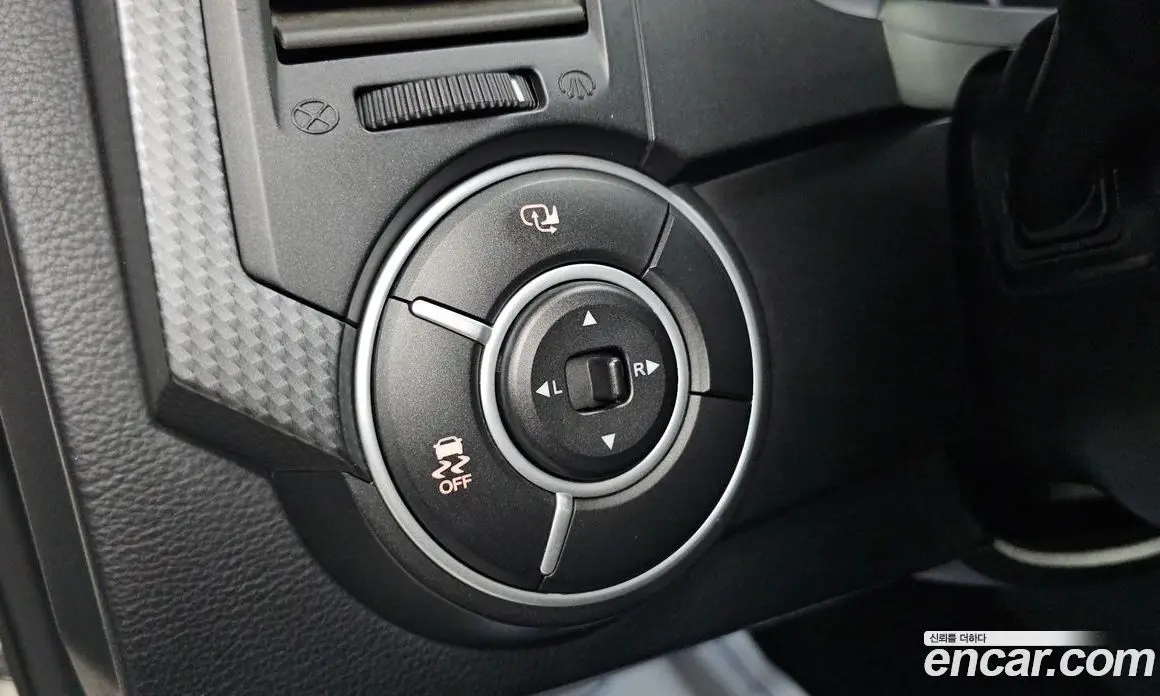 SsangYong Korando 2015 2.0 автомат (гидро), фото 20