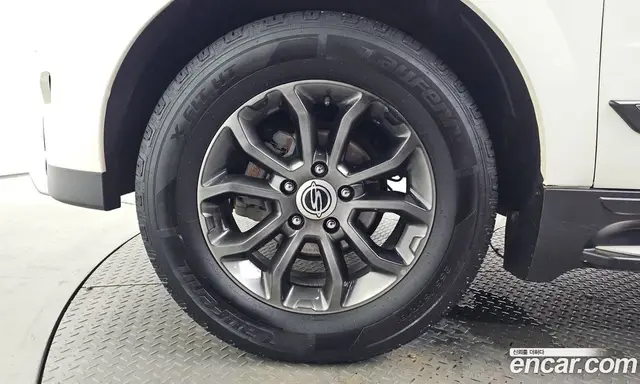 SsangYong Korando 2015 2.0 автомат (гидро), миниатюра 5