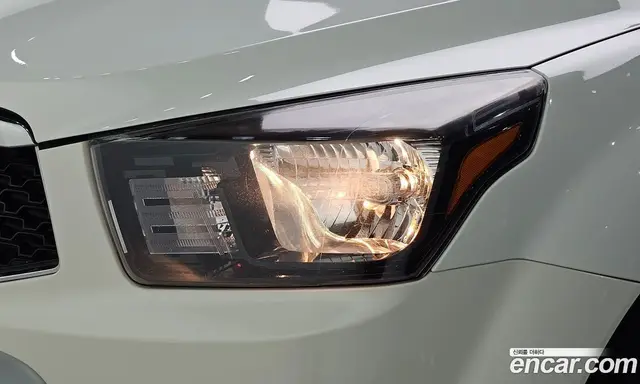 SsangYong Korando 2015 2.0 автомат (гидро), миниатюра 8
