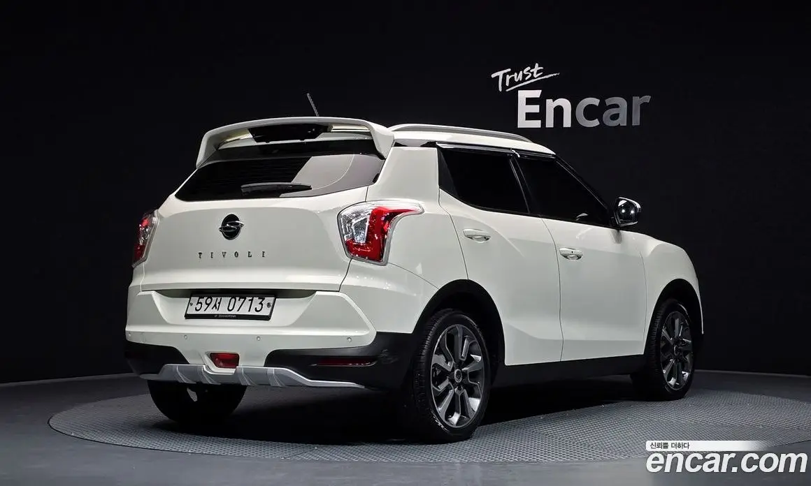 SsangYong TIBOLI 2016 1.6 автомат (гидро), фото 2