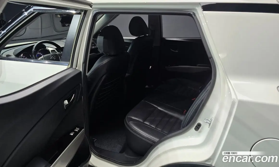 SsangYong TIBOLI 2016 1.6 автомат (гидро), фото 18