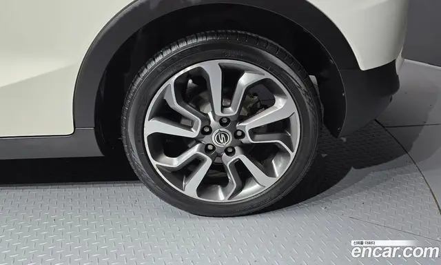 SsangYong TIBOLI 2016 1.6 автомат (гидро), миниатюра 7