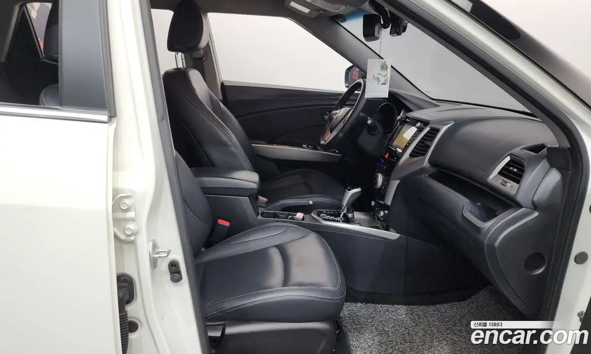 SsangYong TIBOLI 2016 1.6 автомат (гидро), фото 16