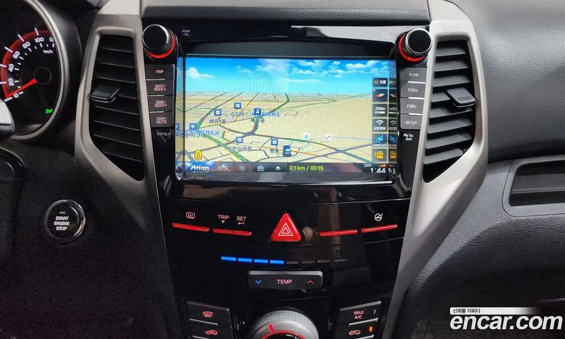 SsangYong TIBOLI 2016 1.6 автомат (гидро), фото 18