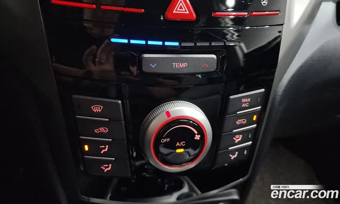 SsangYong TIBOLI 2016 1.6 автомат (гидро), фото 30