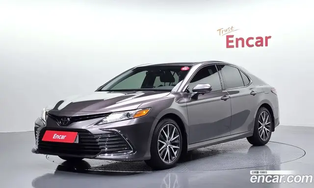 Toyota Camry 2024 2.5 автомат (гидро), миниатюра 1
