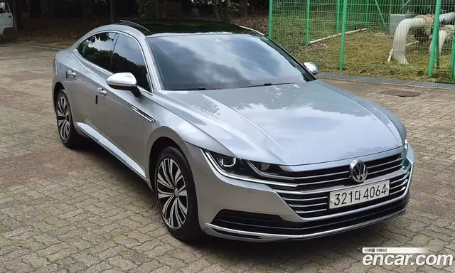 Volkswagen Arteon 2019 2.0 автомат (гидро), миниатюра 3
