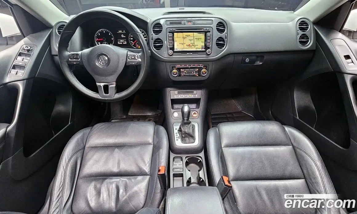 Volkswagen Tiguan 2015 2.0 автомат (гидро), фото 7