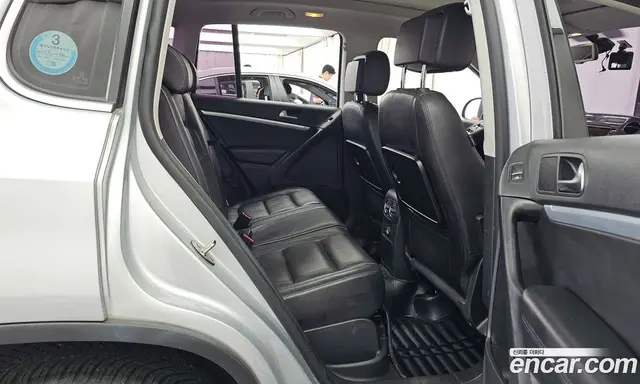 Volkswagen Tiguan 2015 2.0 автомат (гидро), миниатюра 12