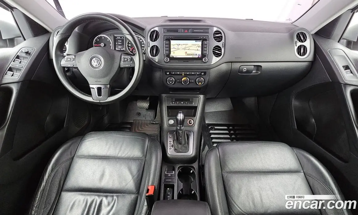 Volkswagen Tiguan 2015 2.0 автомат (гидро), фото 7