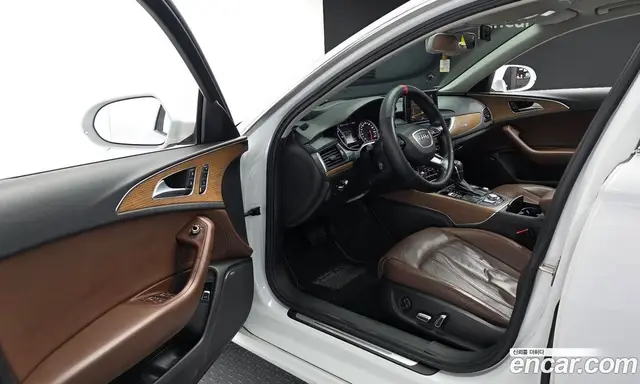 Audi A6 2015 3.0 автомат (гидро), миниатюра 10
