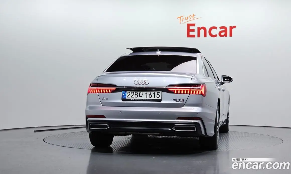 Audi A6 2021 3.0 автомат (гидро), фото 4