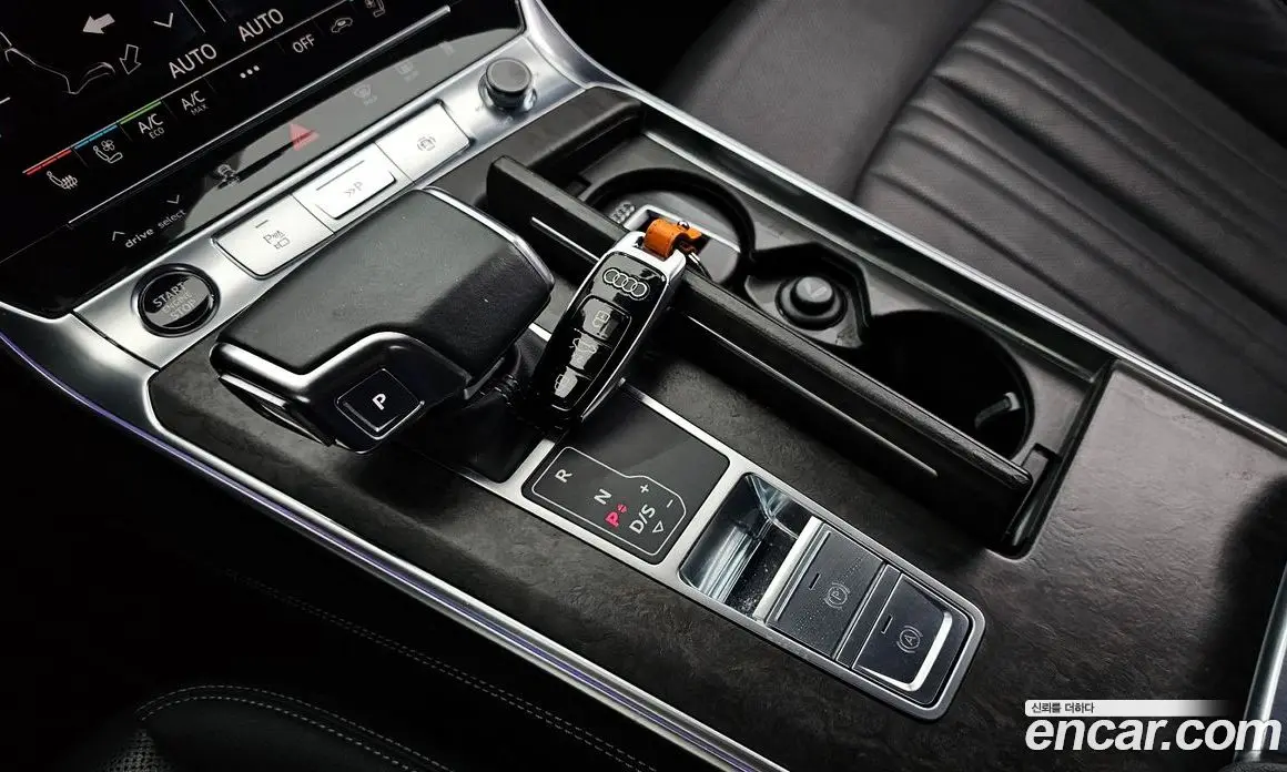 Audi A6 2021 3.0 автомат (гидро), фото 9