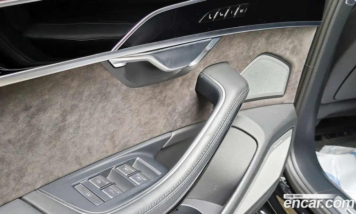 Audi A8 2020 3.0 автомат (гидро), фото 20