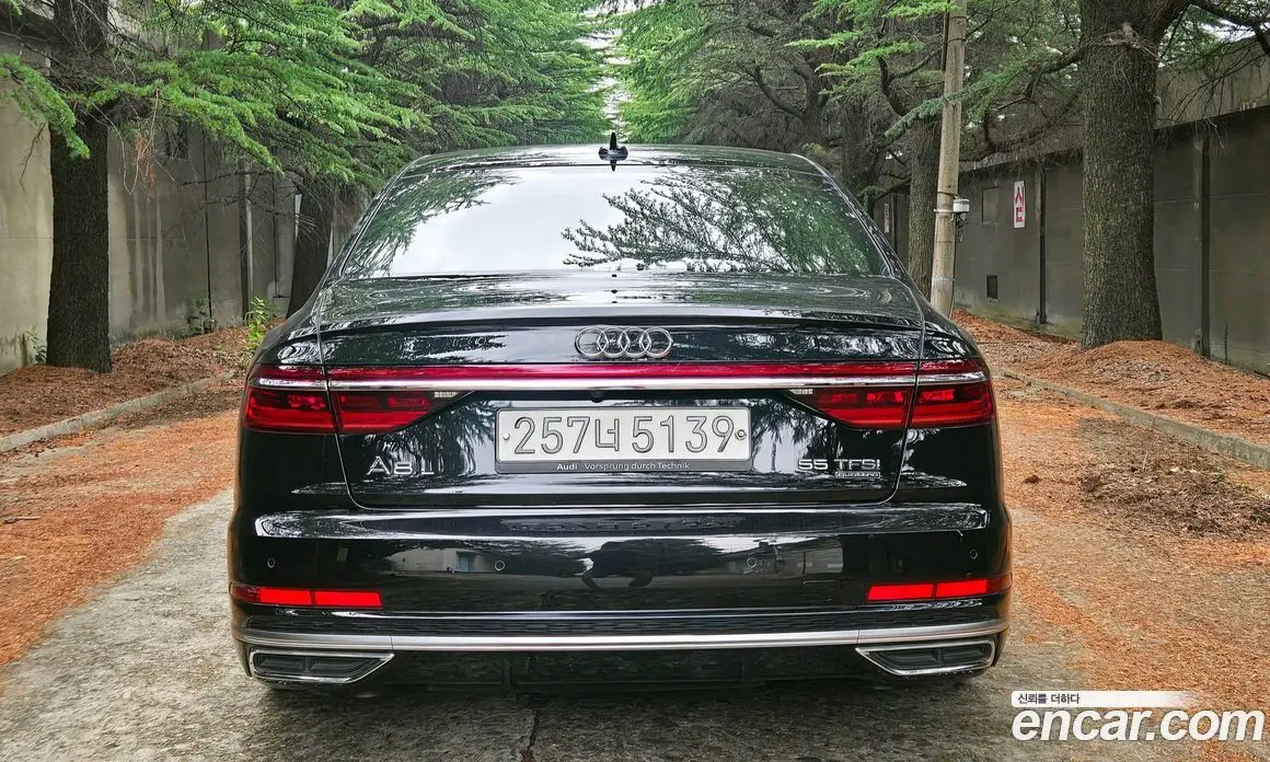 Audi A8 2020 3.0 автомат (гидро), фото 5