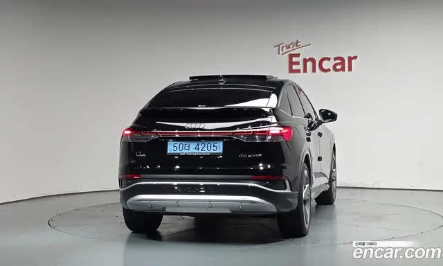 Audi Q4 e-tron 2025 0.2 автомат (гидро), миниатюра 3