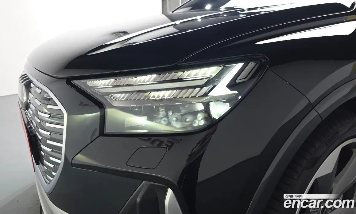 Audi Q4 e-tron 2025 0.2 автомат (гидро), фото 7