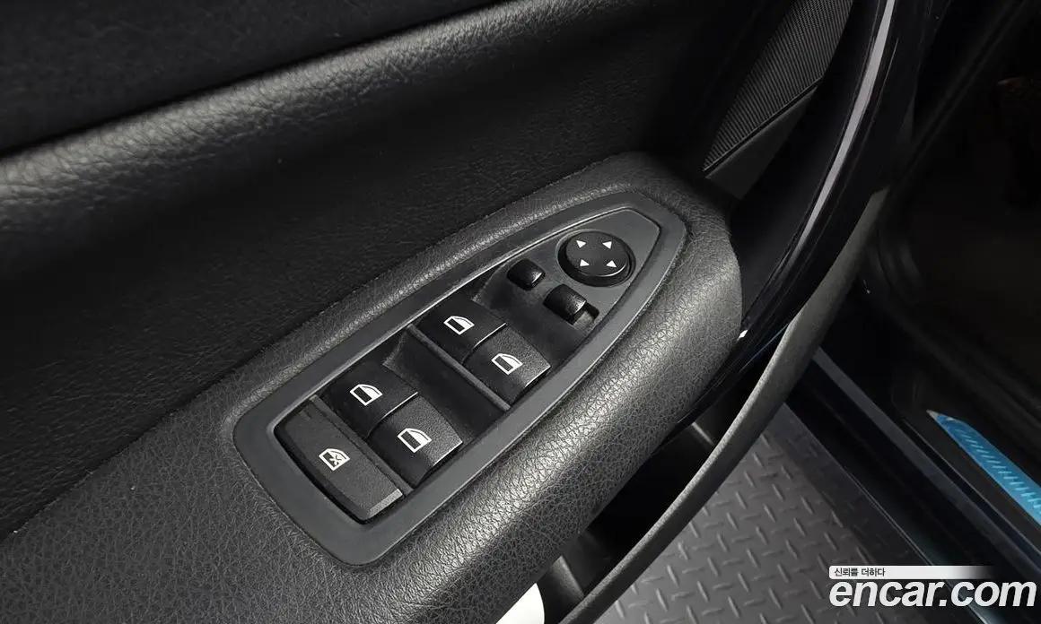 BMW 1 серия 2013 2.0 автомат (гидро), фото 16