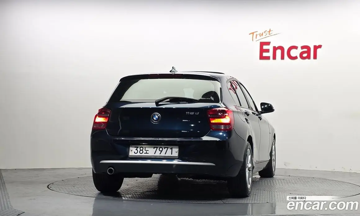 BMW 1 серия 2013 2.0 автомат (гидро), фото 4