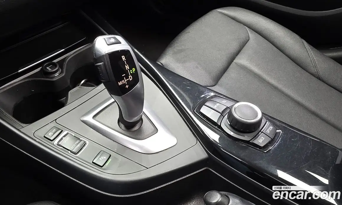 BMW 1 серия 2013 2.0 автомат (гидро), фото 9