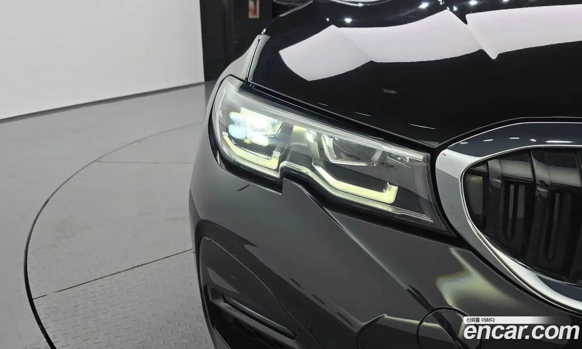 BMW 3 серия 2021 2.0 автомат (гидро), фото 8