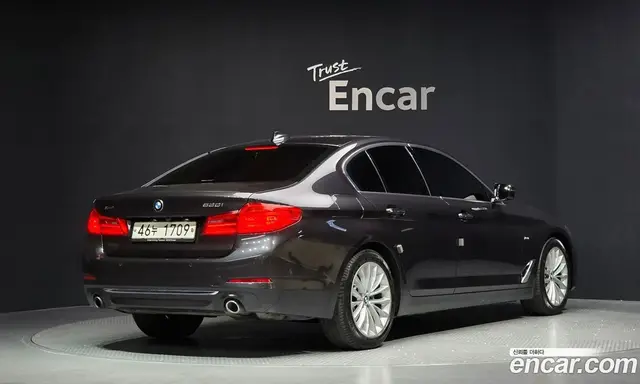 BMW 5 серия 2018 2.0 автомат (гидро), миниатюра 2