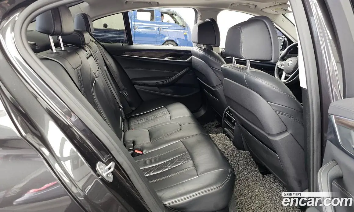 BMW 5 серия 2018 2.0 автомат (гидро), фото 18