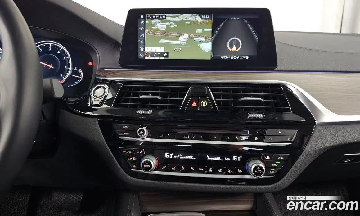 BMW 5 серия 2018 2.0 автомат (гидро), фото 20