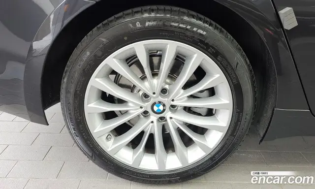 BMW 5 серия 2018 2.0 автомат (гидро), миниатюра 5