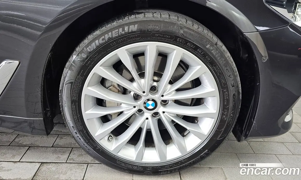 BMW 5 серия 2018 2.0 автомат (гидро), фото 7