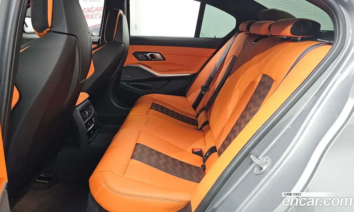 BMW M3 2023 3.0 автомат (гидро), фото 12