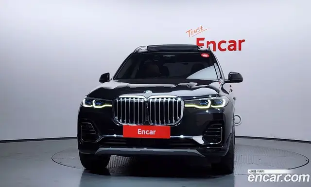 BMW X7 2022 3.0 автомат (гидро), миниатюра 3