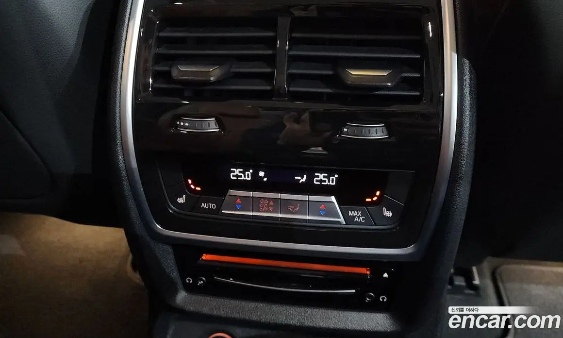 BMW X7 2022 3.0 автомат (гидро), фото 23
