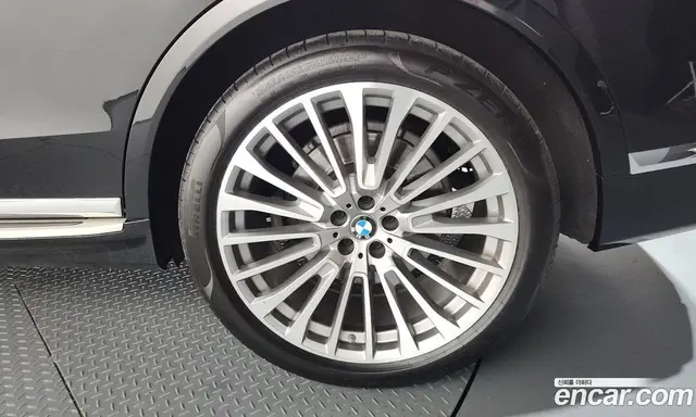 BMW X7 2022 3.0 автомат (гидро), миниатюра 7