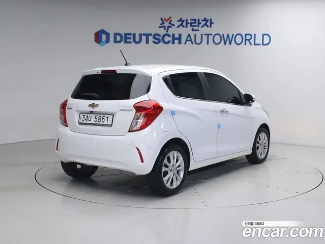 Chevrolet Spark 2018 1.0 автомат (гидро), миниатюра 2