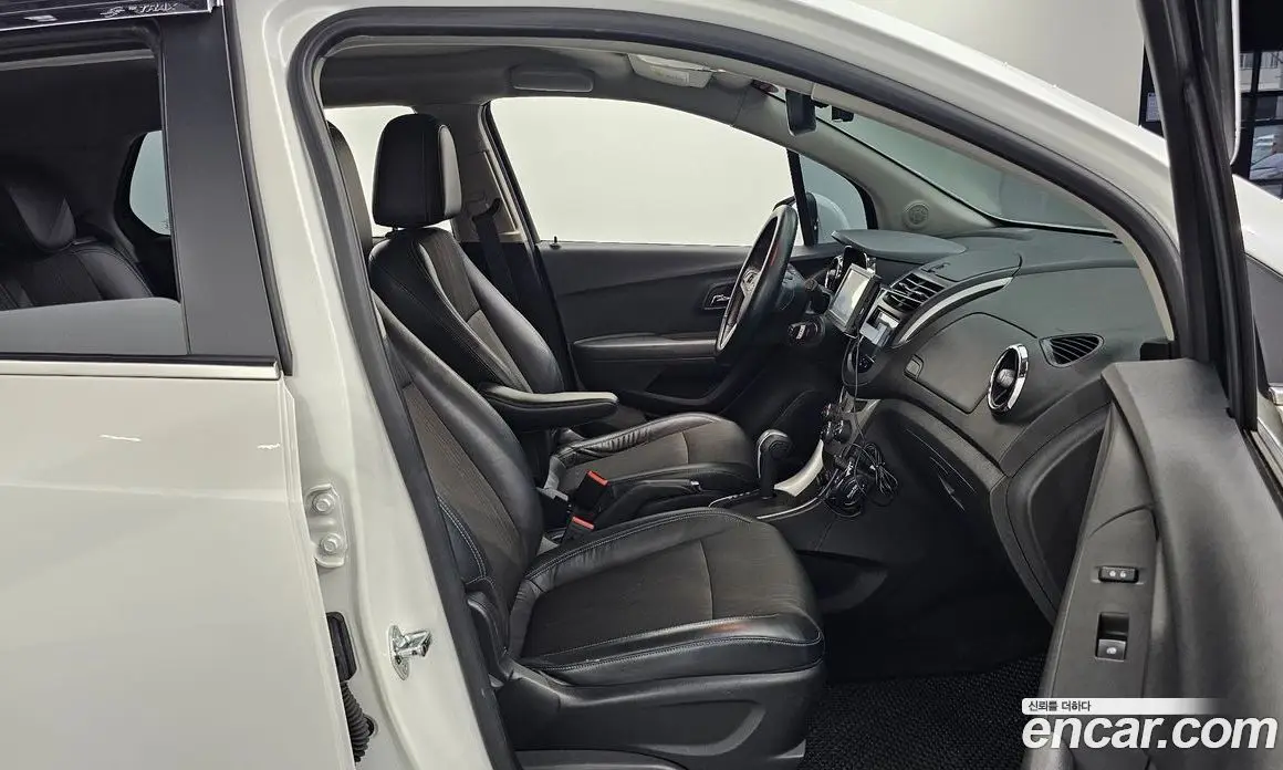 Chevrolet Trax 2013 1.4 автомат (гидро), фото 11