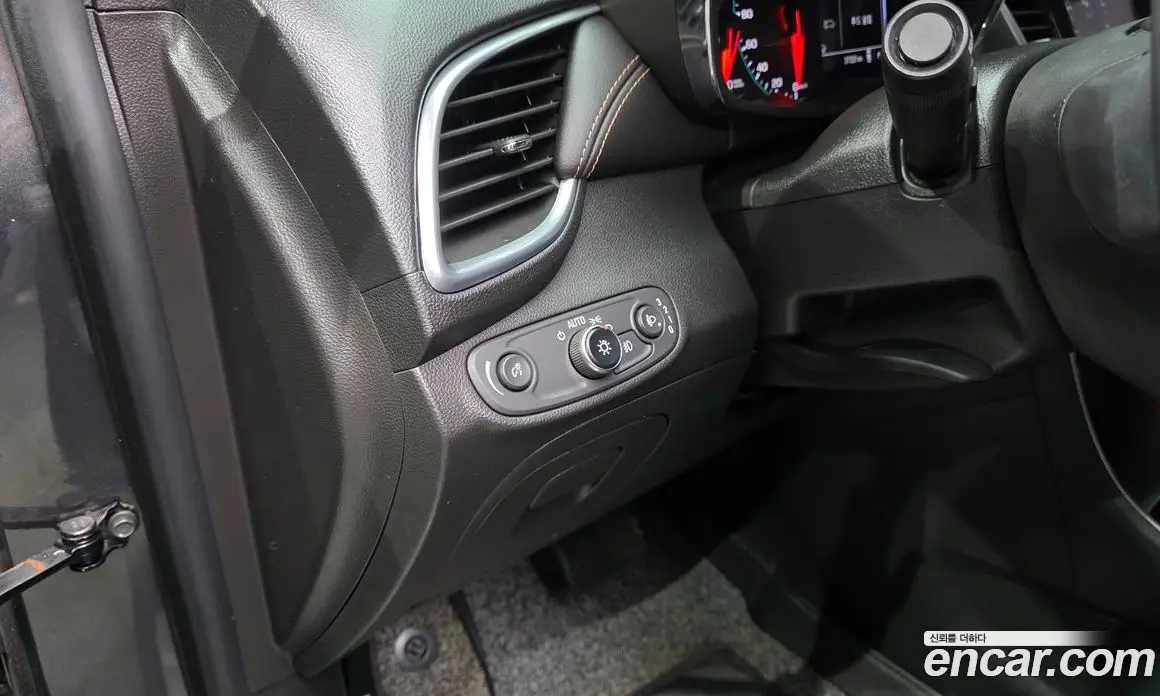Chevrolet Trax 2018 1.4 автомат (гидро), фото 24