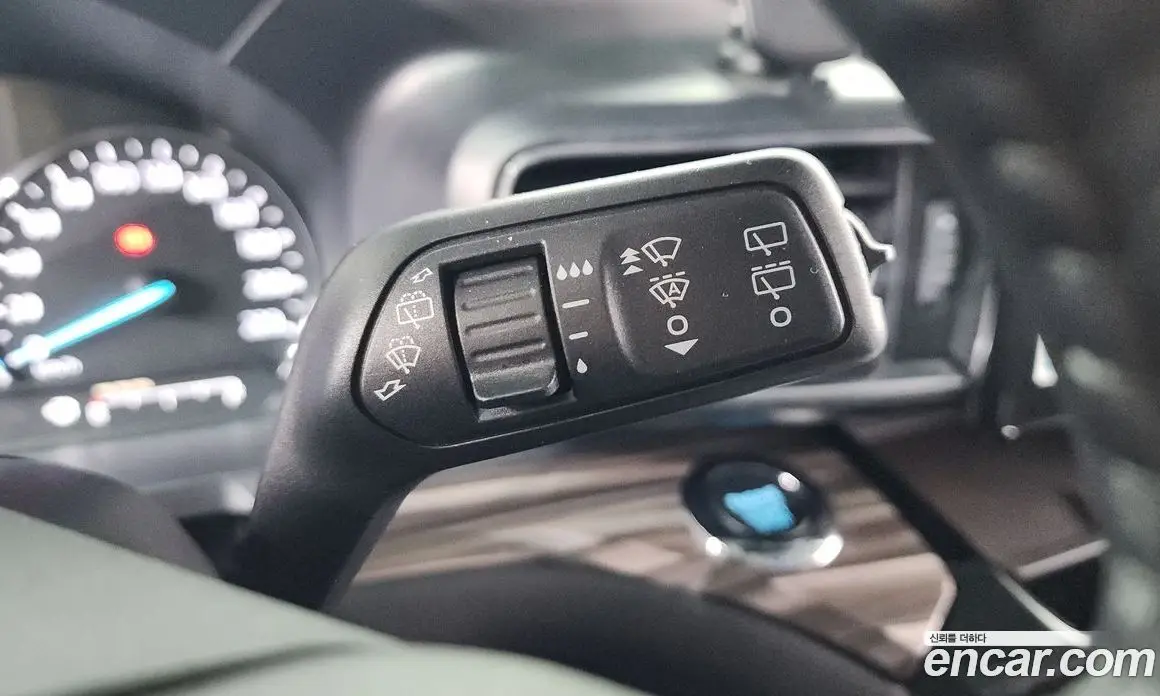Ford Explorer 2022 2.3 автомат (гидро), фото 24