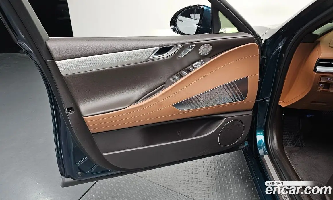 Genesis G80 2022 0.2 автомат (гидро), фото 13