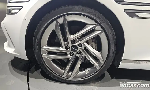 Genesis G80 2024 2.5 автомат (гидро), миниатюра 4
