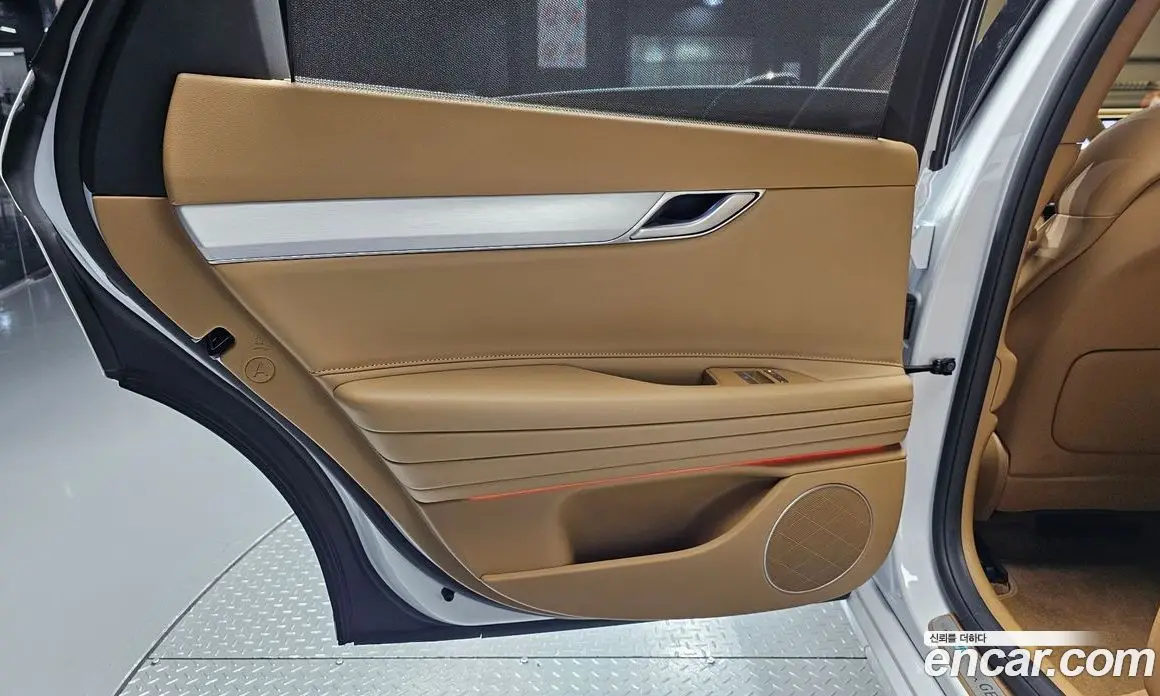Genesis G80 2024 2.5 автомат (гидро), фото 15