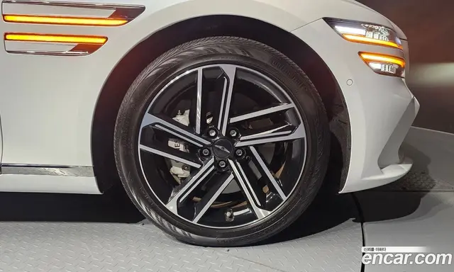 Genesis G80 2024 2.5 автомат (гидро), миниатюра 7