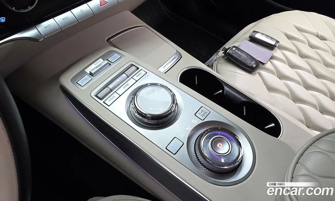 Genesis GV70 2023 2.5 автомат (гидро), фото 12
