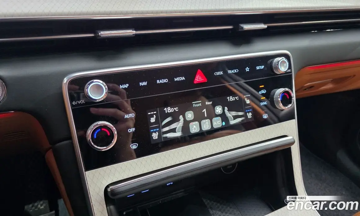 Genesis GV80 2024 2.5 автомат (гидро), фото 31