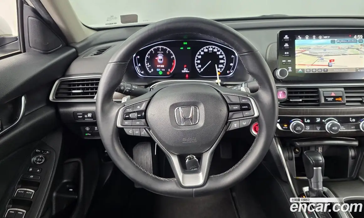 Honda Accord 2019 1.5 автомат (гидро), фото 13