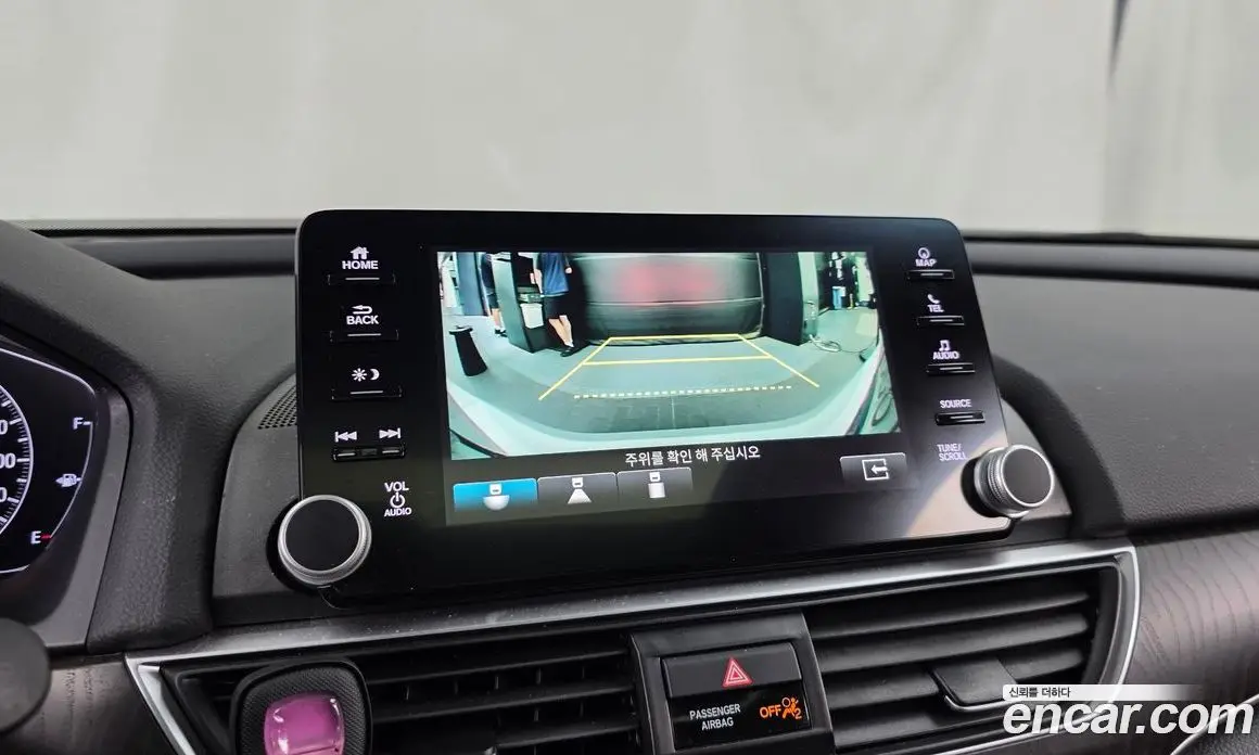 Honda Accord 2019 1.5 автомат (гидро), фото 15