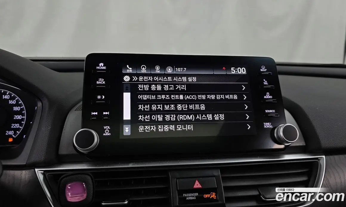 Honda Accord 2019 1.5 автомат (гидро), фото 16