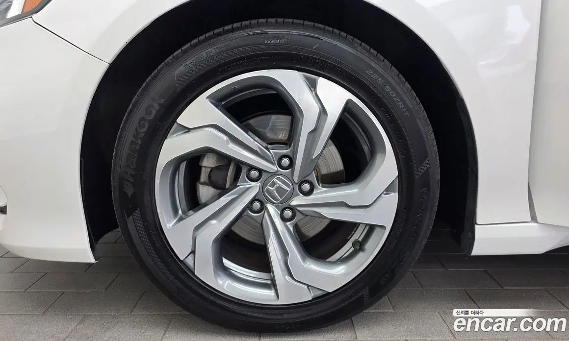 Honda Accord 2019 1.5 автомат (гидро), фото 5
