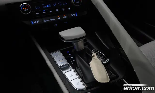 Hyundai Avante 2021 1.6 автомат (гидро), миниатюра 12