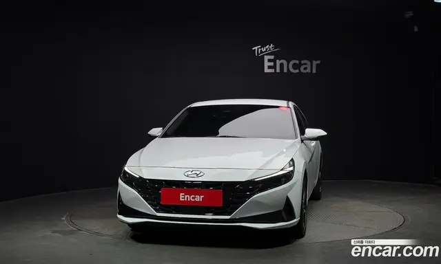 Hyundai Avante 2021 1.6 автомат (гидро), миниатюра 3